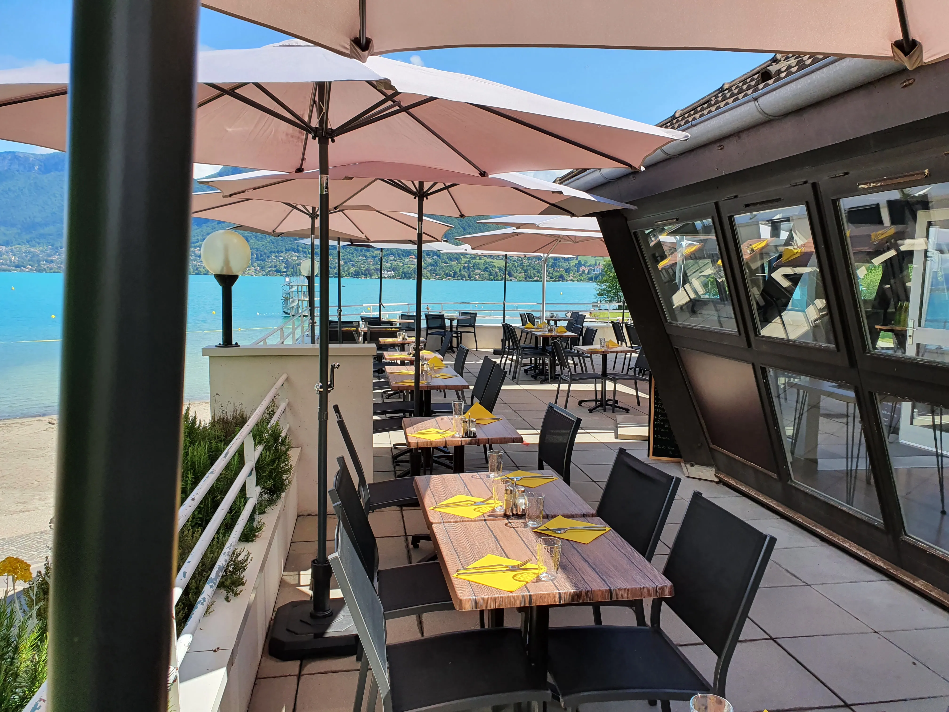 Ambiance chaleureuse intérieure